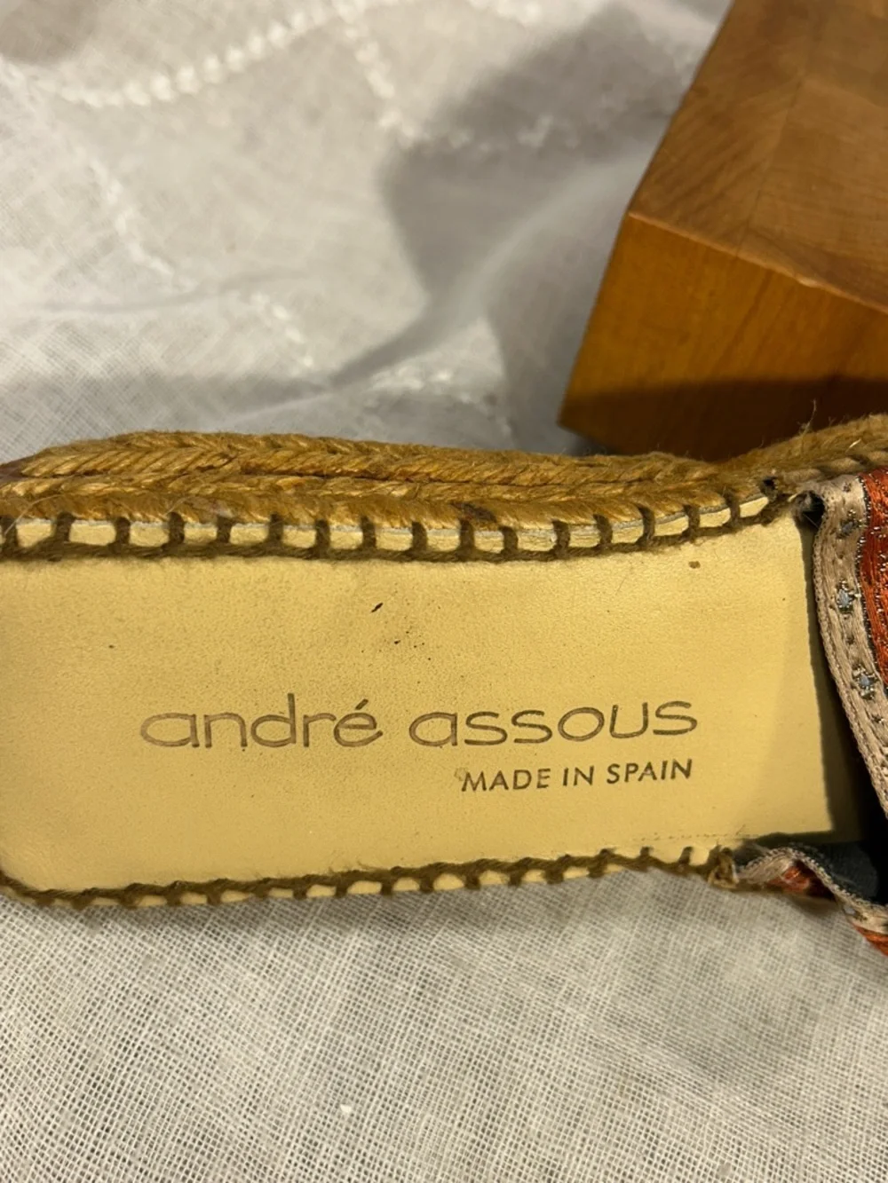 Andre Assous almost NEW summer espadrille slide in platform sandal made in Spain